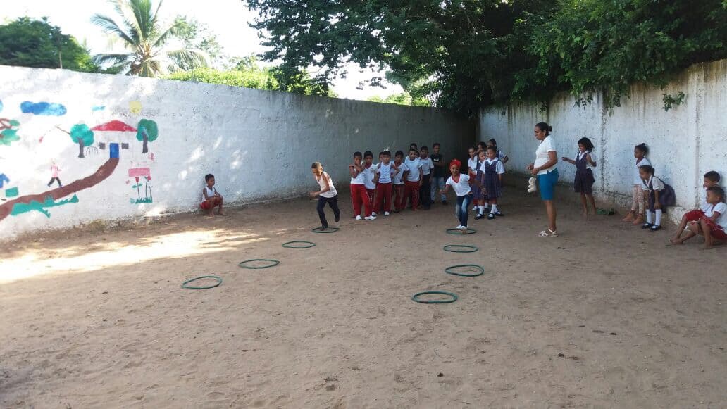 Experience everyday Colombian life