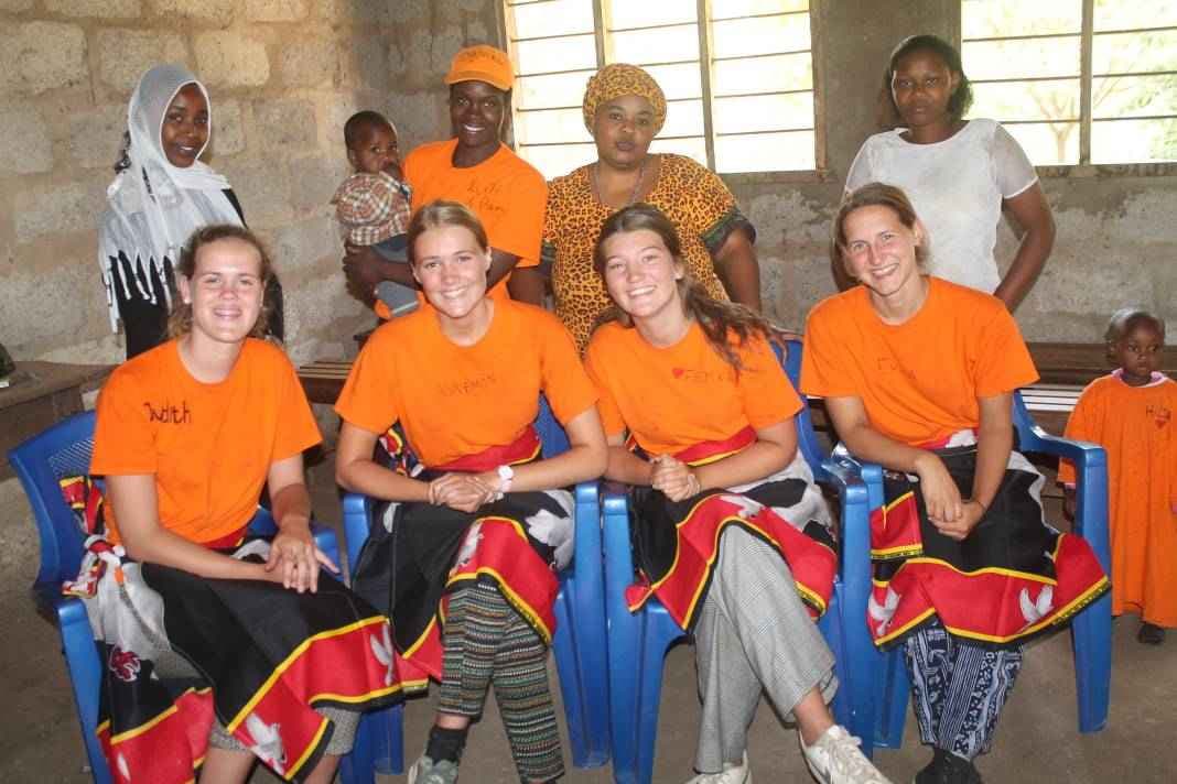 Experience the community from the inside