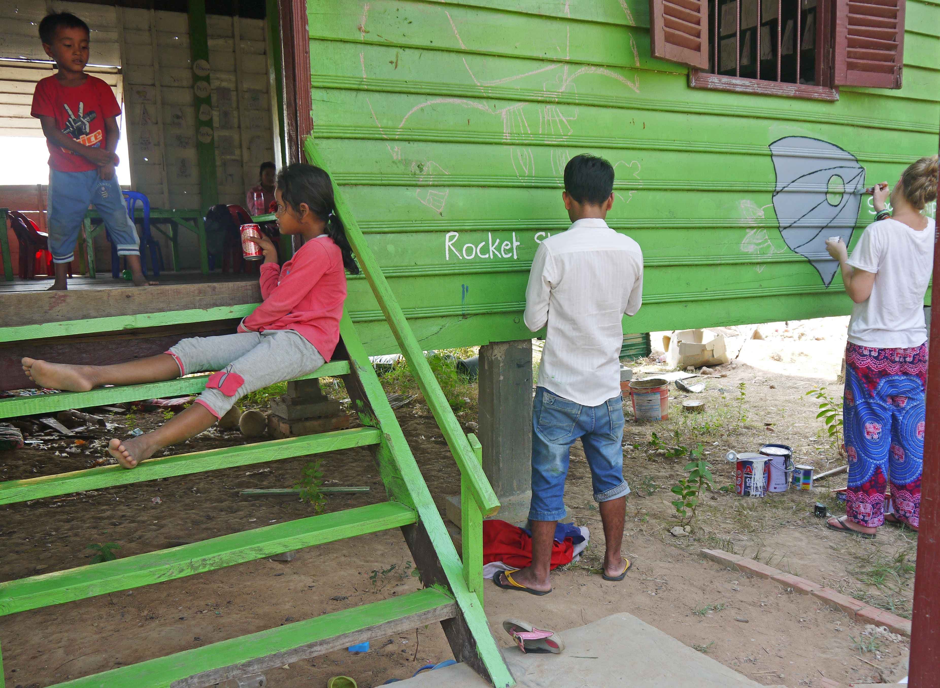 Contribute to real community schools