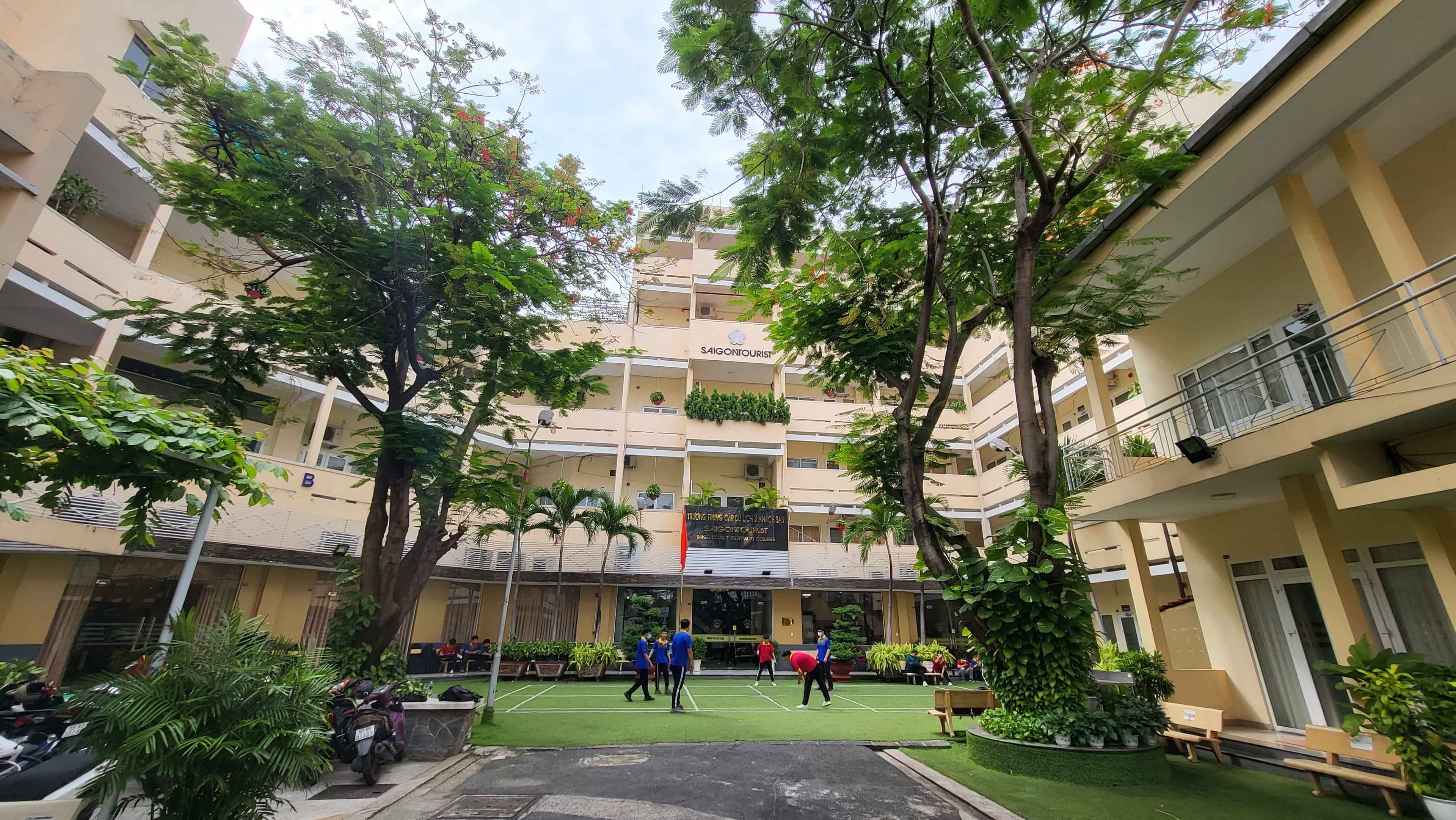 Experience local life in Ho Chi Minh City