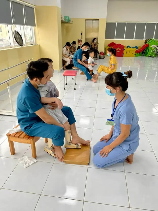 Learn hands-on, alongside the professionals